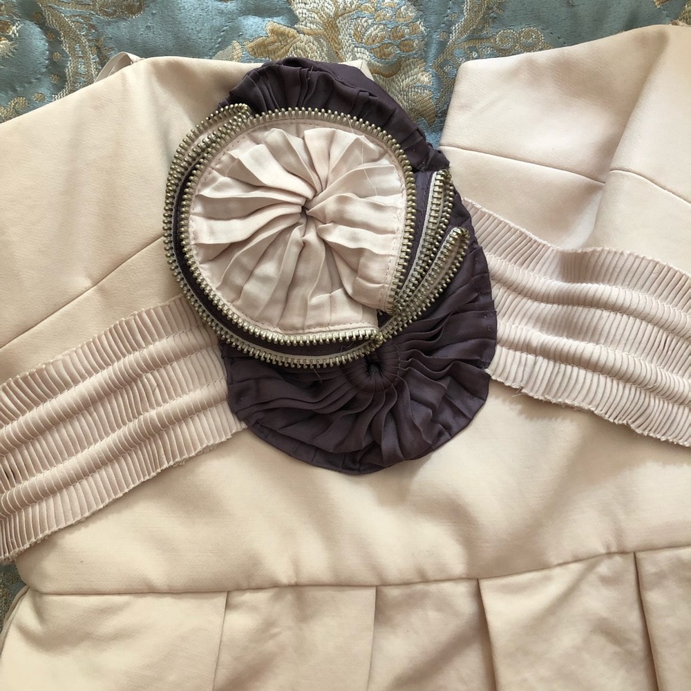 BCBGMaxazria Limited Edition Runway mini dress - Picture 3 of 6